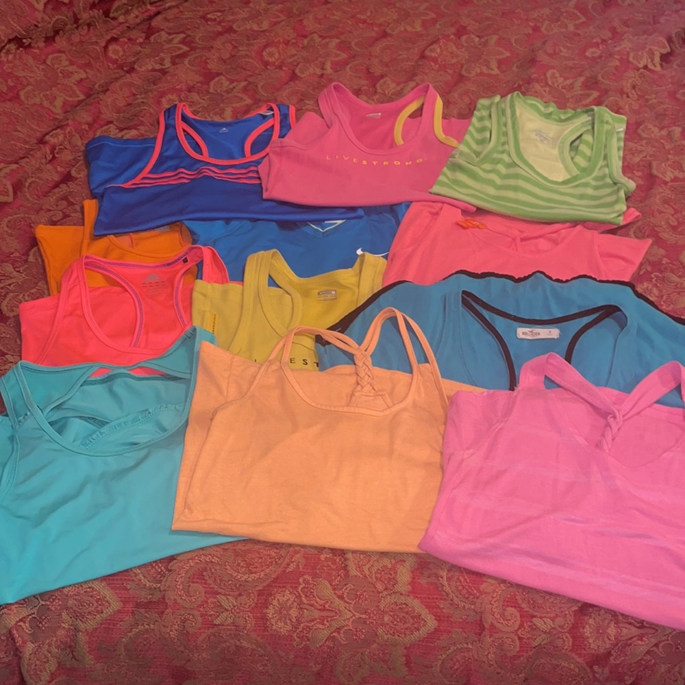 Nike, Adidas, under armour - 12 athletic shirts size S and XS